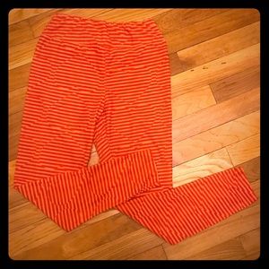 LuLaRoe OS Heart Leggings